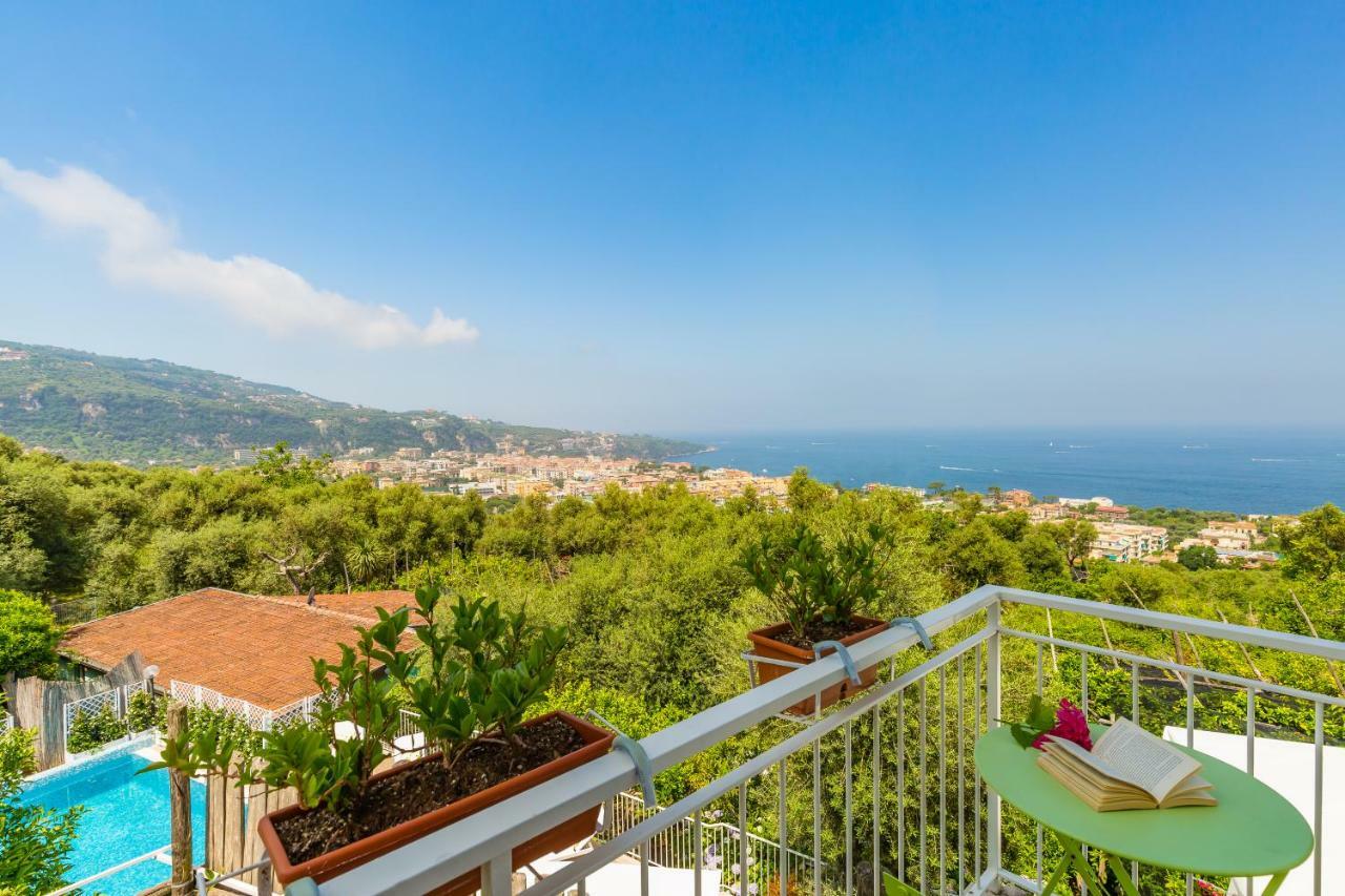 Villa Sorrento Flats Exterior foto